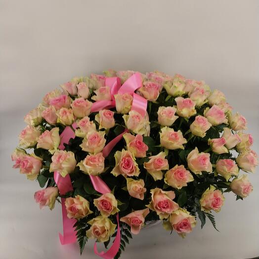 Корзина из 101розы