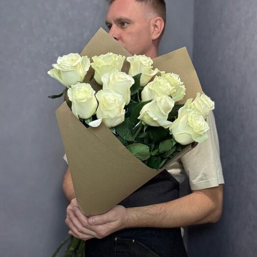 Букет из 11 белых роз