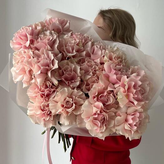 Букет из нежных необычных французских. роз сорта Pink Mondial