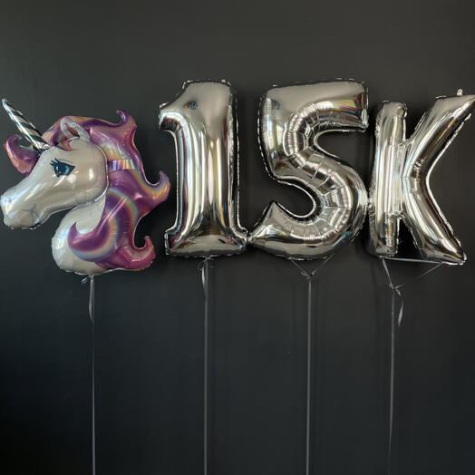 Набор фольгированных цифр с буквой для блогера (номинал цифр можно изменить по запросу)