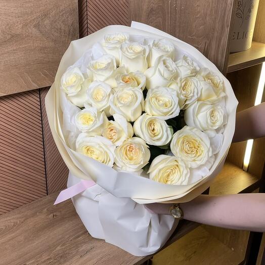 Пионовидные розы Candlelight