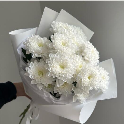 Букет белоснежных хризантем 3шт