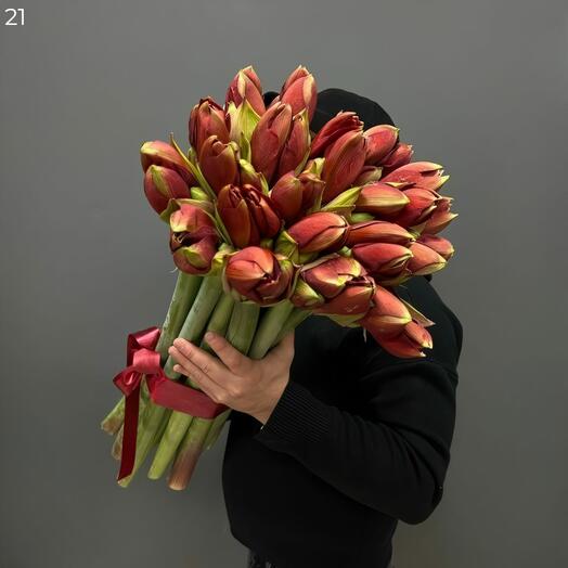 Букет из 21 амариллиса