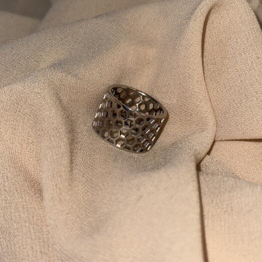 Кольцо «Соты»