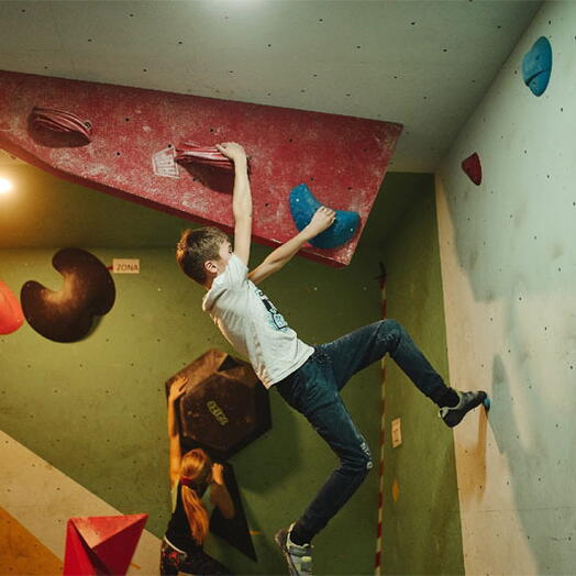 Подарочный сертификат «Мастер-класс по скалолазанию» (60 минут, 1 человек в составе группы)