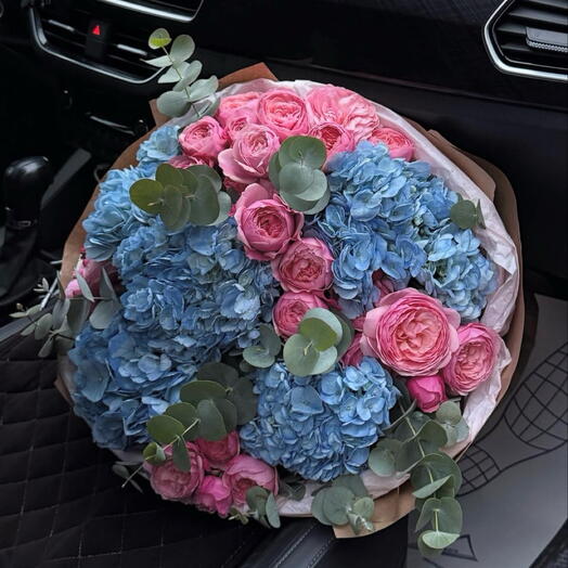 Пионовидный букет 💙