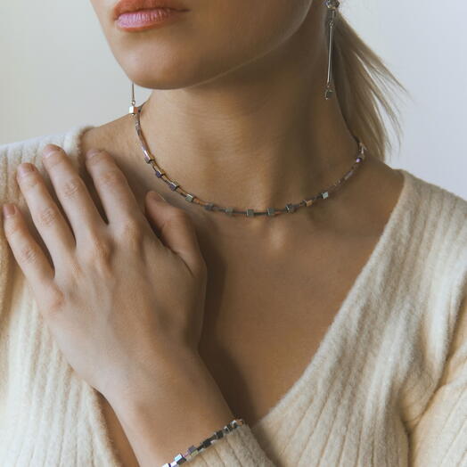 Set of hematite with mother-of-pearl coating