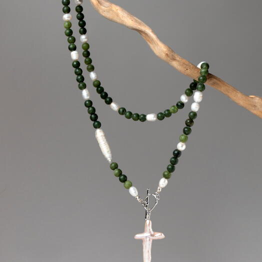 Baroque pearl cross necklace