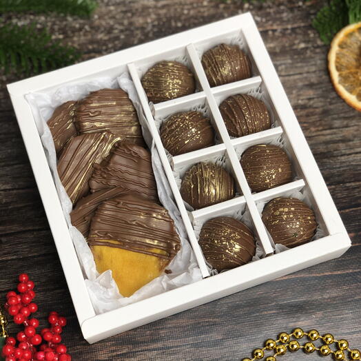 Подарочный набор конфет и манго в шоколаде