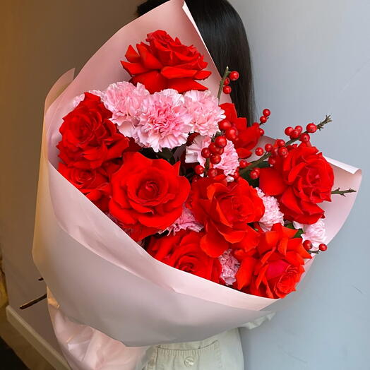 WOW♥️Авторский букет с французской розой и илексом