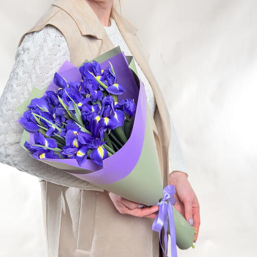 Ирисы моно букет les fleur (В0139)