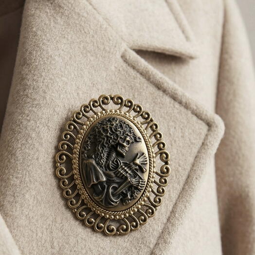 Камея скелет (псевдовинтажная брошь)