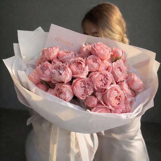 Julietta spray roses
