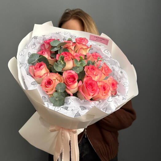 15 розовых роз к 14 февраля