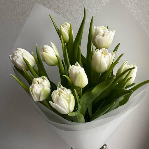 Букет 9 тюльпанов
