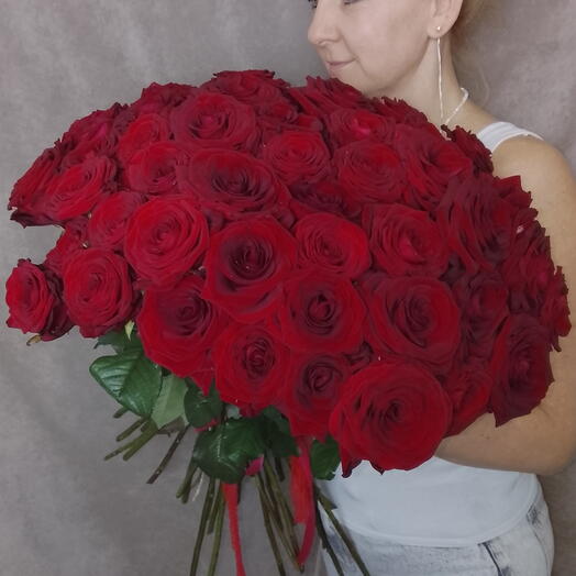 Роза красная 51 штука