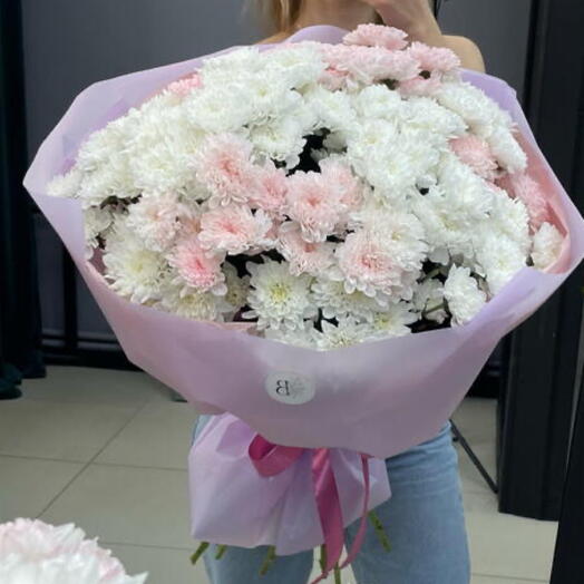 Букет из 21 пышных кустовых хризантем