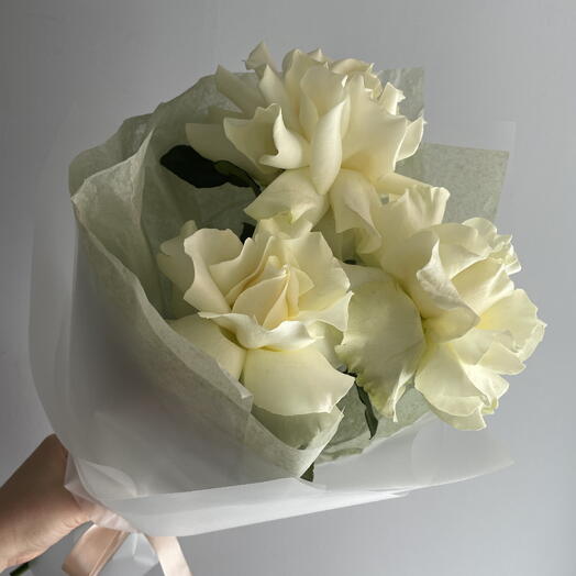 Ажурные розы