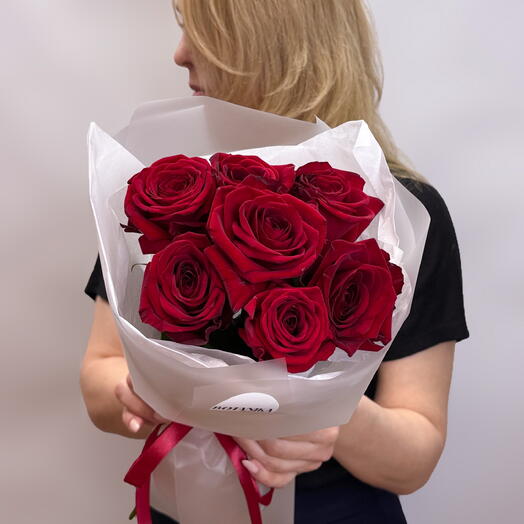 Букет из красных роз 🌹