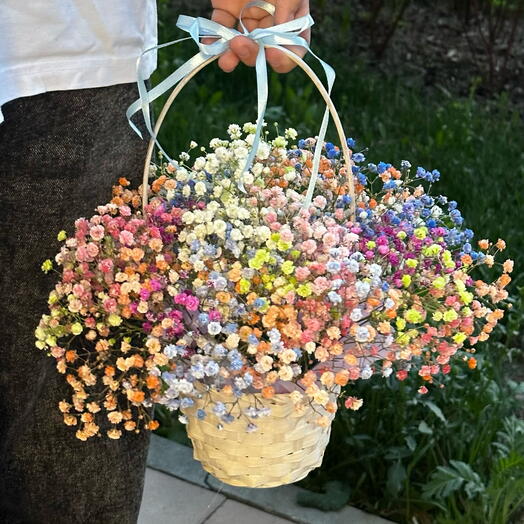 Яркая корзинка из Гипсофилы
