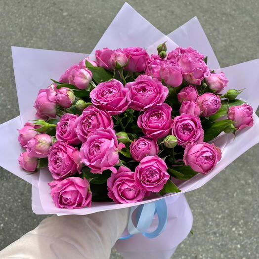 AMORE букет из кустовых роз