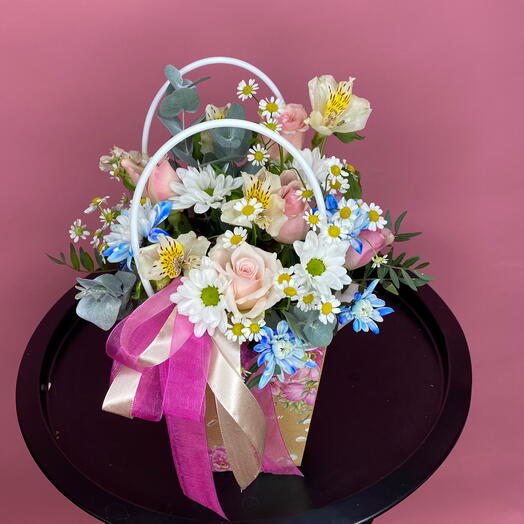 Сумочка с цветами 💐🌹😊