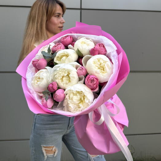 Букет «Бело-розовая симфония🎀💖» из пионов и кустовых пион роз Сорта SiLVa PinK 🌺