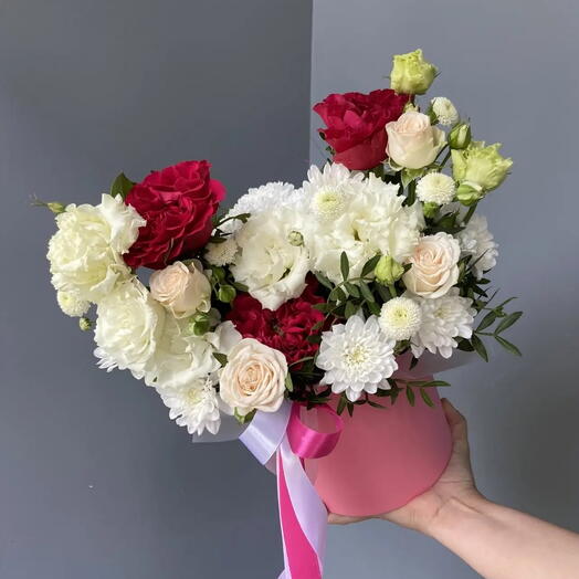 Композиция с пионовидной розой