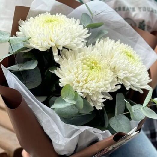 Букет из хризантем