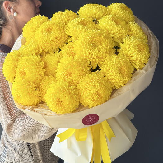Огромный букет из желтых одноголовых хризантем 💛