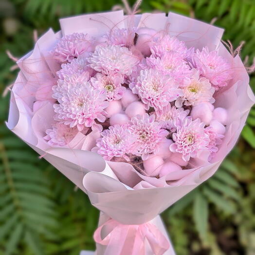 💗 Нежный букет из пудровых хризантем с хлопком