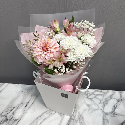 Букет с георгином 💗
