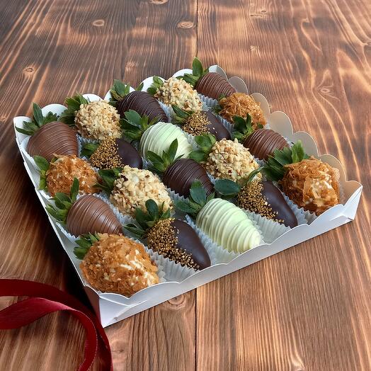 Juego de fresas cubiertas de chocolate 1