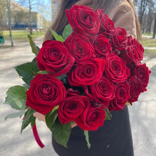 ✅Букет из 17 красных роз