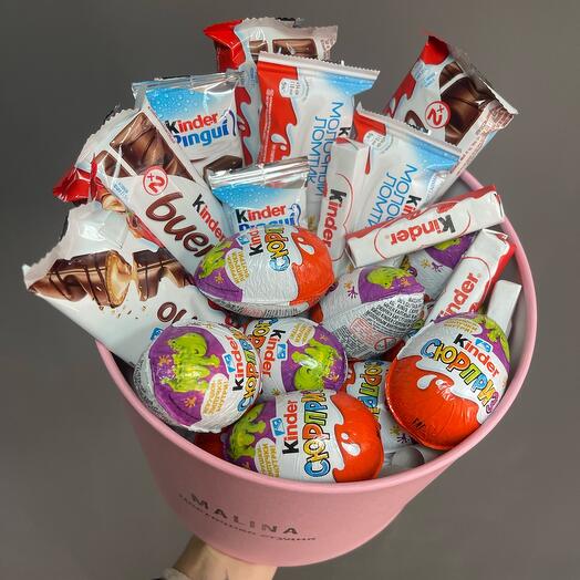 Сладкий подарок в коробочке : Kinder сюрприз, шоколад