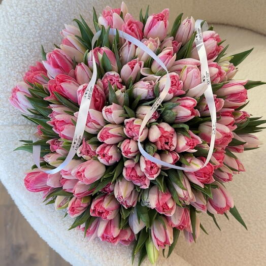 100 Peony-shaped tulips