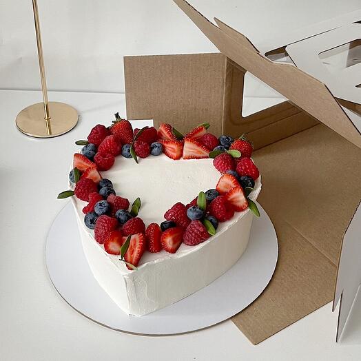 Торт сердце с ягодами к 14 февраля | день влюбленных