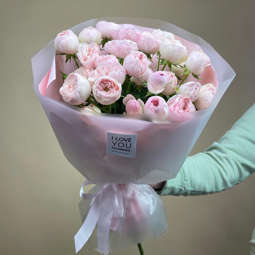 Peony-shaped bush roses of Mansfield Park
