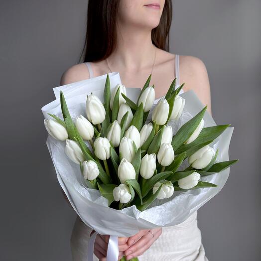 Весенний букет белый тюльпан 25 шт