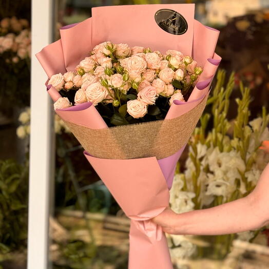 Spray roses