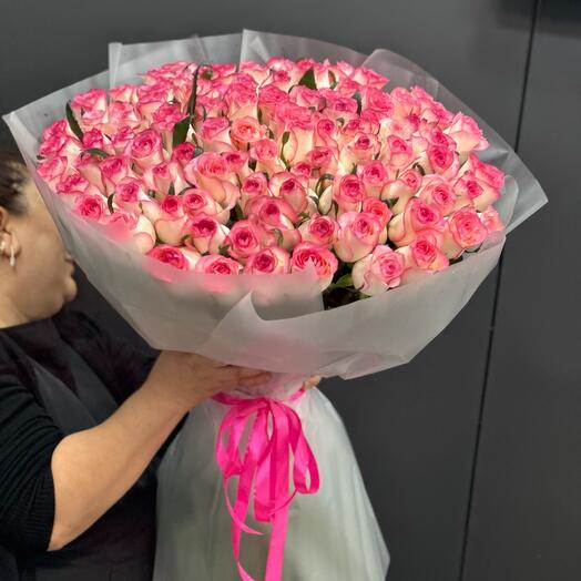 101 ROSES AS A FAIRY TALE