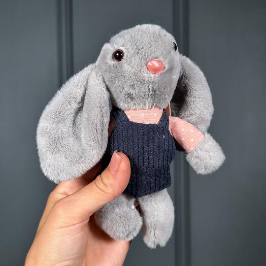 Игрушка мягкая брелок Зайчик серый