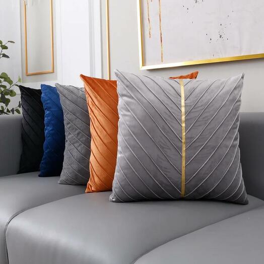Декоративная подушка Gold Stripe (разные цвета) 45 х 45 см