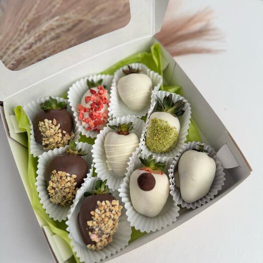 Клубника в шоколаде , 9 шт