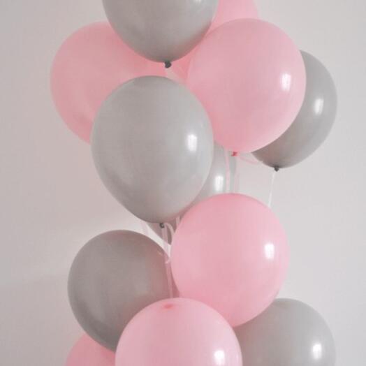 Fountain of 11 white and pink helium balloons with impregnation