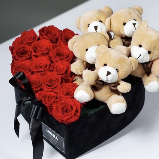 Preserved roses with teddy bear