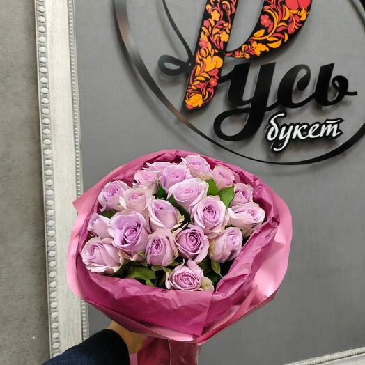 Монобукет из фиолетовых роз