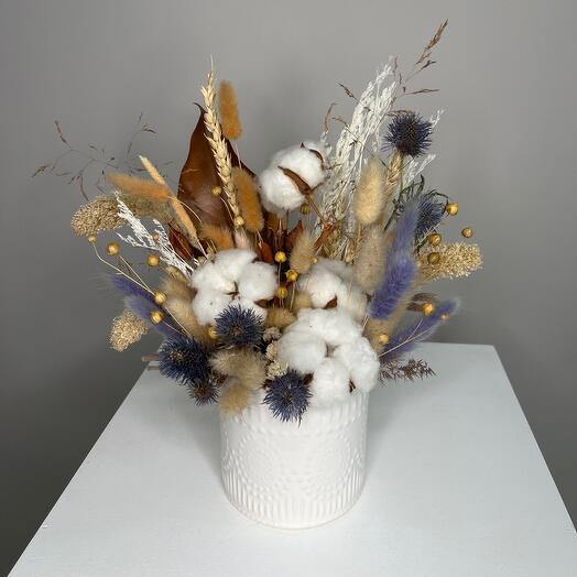 Композиция с сухоцветами