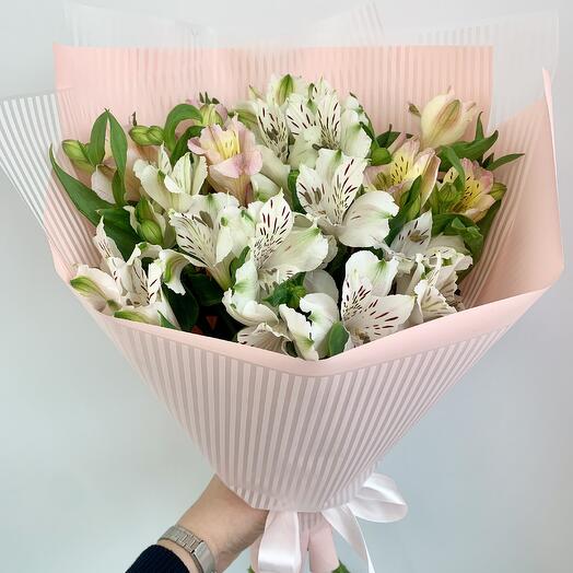 A compliment bouquet of 5 alstroemeria twigs