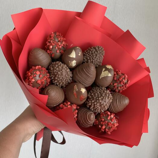 Букет Гранатовый  браслет